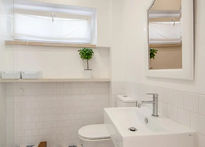 Appartement 2bdr Coastal Escape By Lovelystay