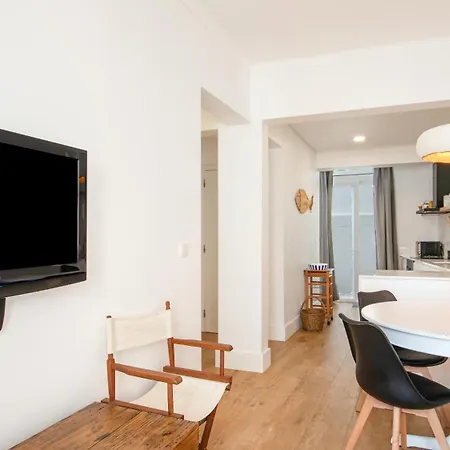 Apartamento 2bdr Coastal Escape By Lovelystay Ericeira